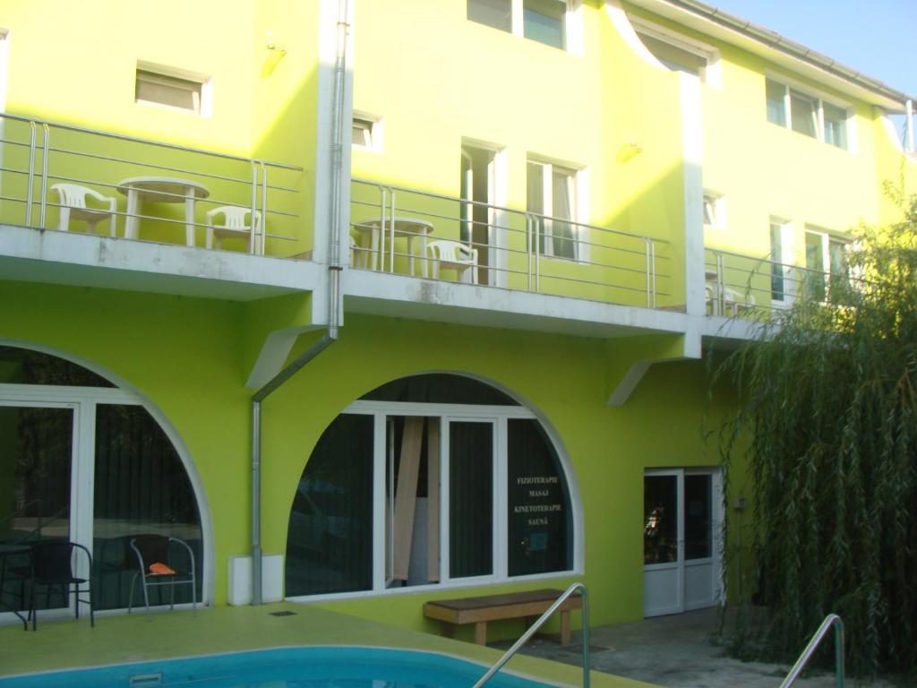 Pension Eclipse Oradea Exterior foto