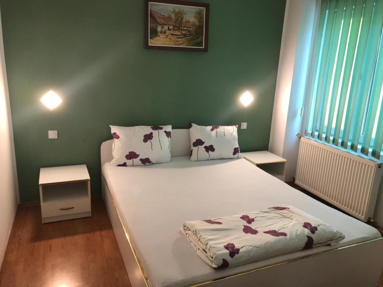 Pension Eclipse Oradea Exterior foto